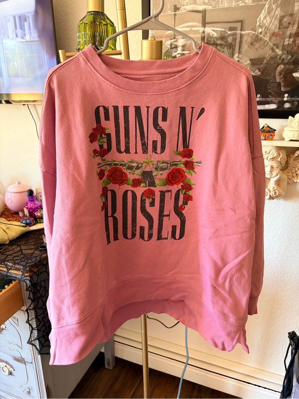 Guns N’ Roses Women’s Comfortable Sweatshirt size XXL